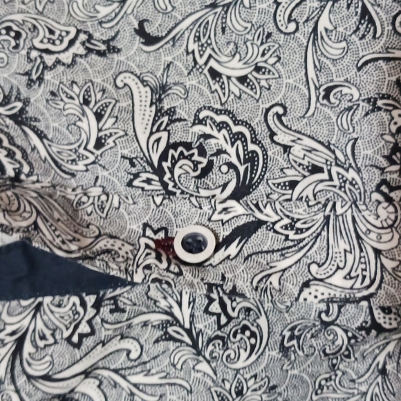 H&M Blue Abd White Paisley Mens Slim Fit Button Down Collar Shirt White Buttons - Picture 3 of 6